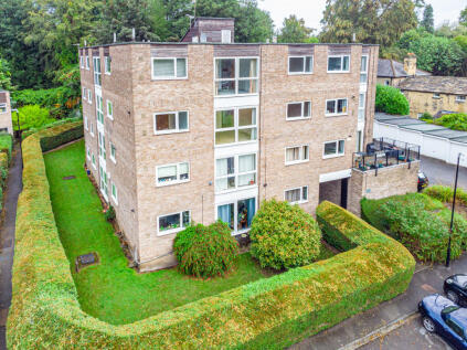 Gledhow Wood Close, Leeds, LS8