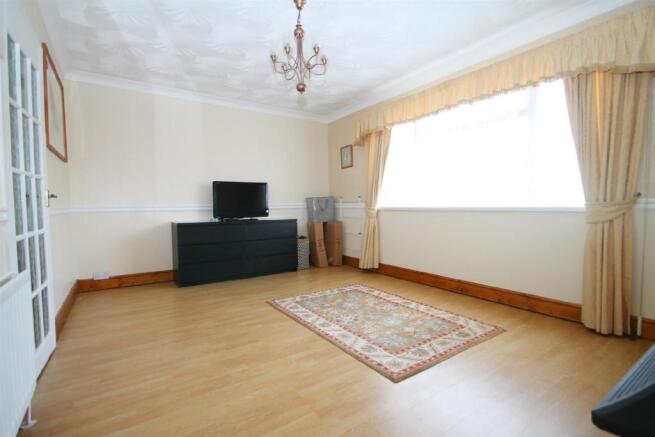 Lounge 2edited.jpg
