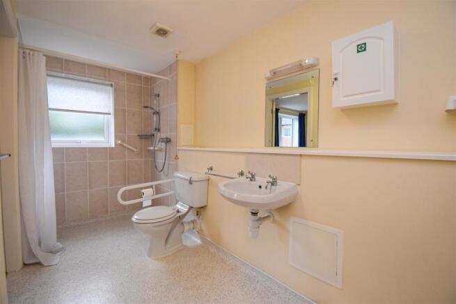 Shower /Wet Room