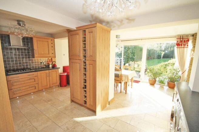 Kitchen diner