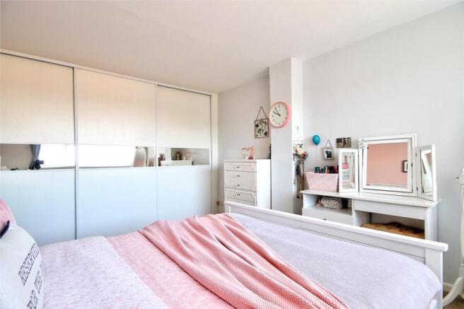 Bedroom 1b