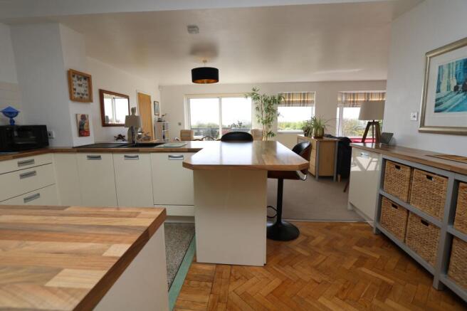 Kitchen/Lounge/Dining Room