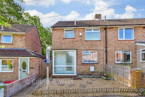 Bondfields Crescent, Havant, Hampshire