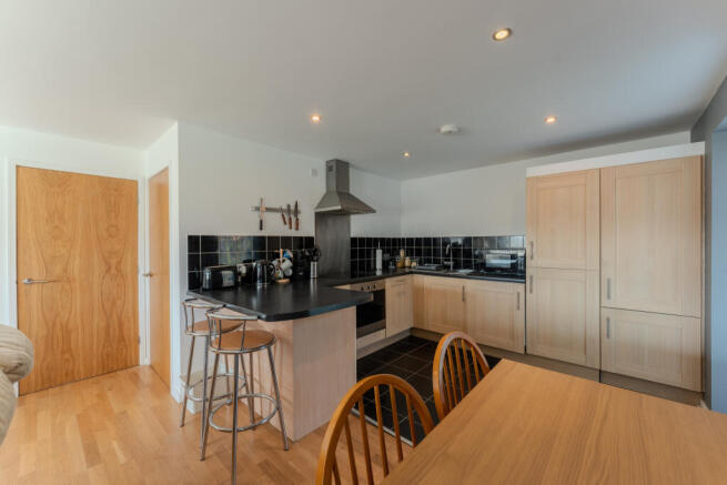 Apartment 7, Greenhaven (7 of 17)