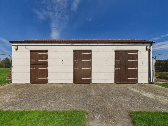 3 bed Farm House for sale Image 3
