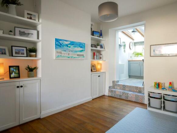 Lounge/Dining Room