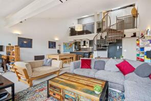 27, 1 5 Silverdale House, Silverdale, London SE26 4SD