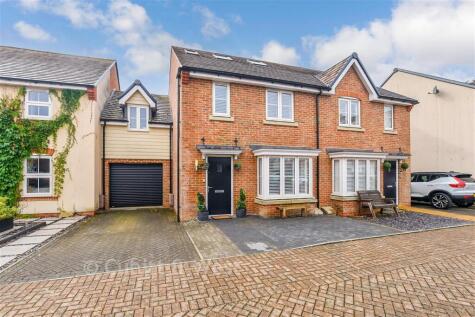 Field Place, Havant, Hampshire