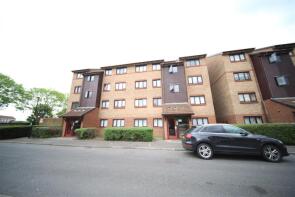 52, Grilse Close, London N9 0UU