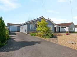 18, Foxcroft Drive, Wimborne BH21 2JZ