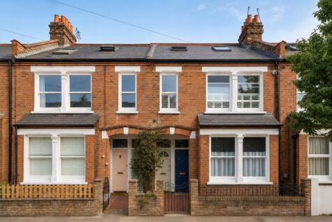 Balvernie Grove, London, SW18