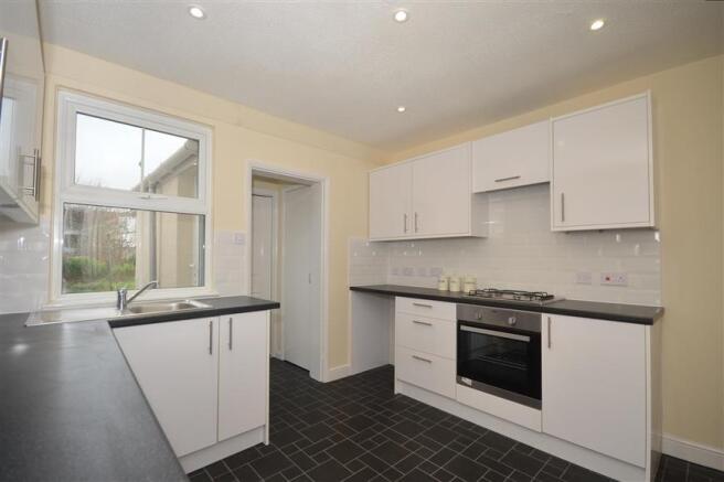 Kitchen/ Dining Room