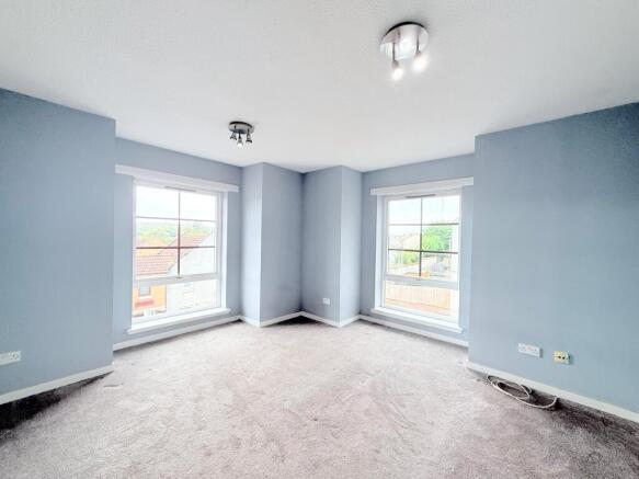 7 Arthur Bett Court, Tillicoultry, Clackmannanshire, FK13 6DW photo 4