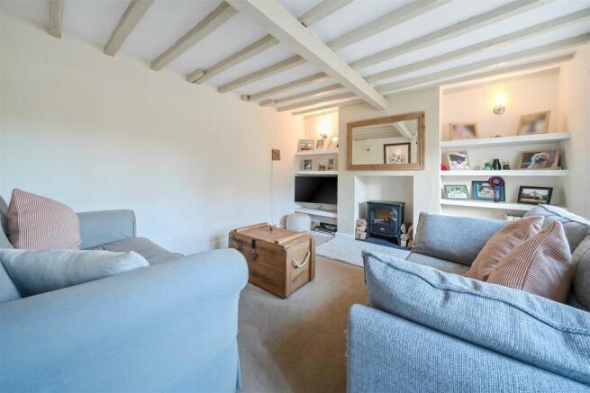21 Lower Street, Pury End