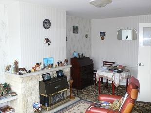 'Living Room',