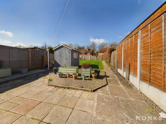 CAM01420G0-PR0048-STILL009.jpg