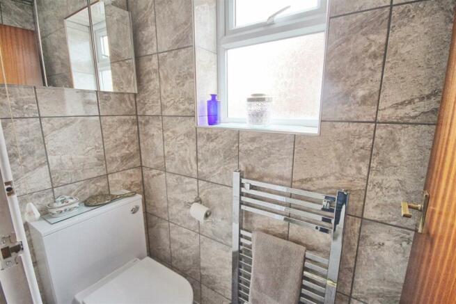 ENSUITE W/C