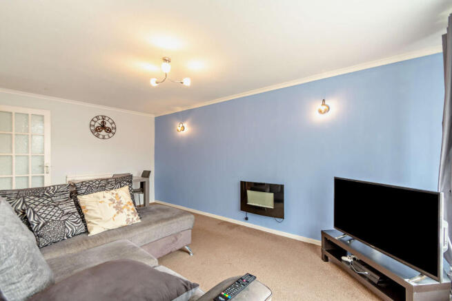 2 bed Semi-Detached Bungalow for sale Image 3