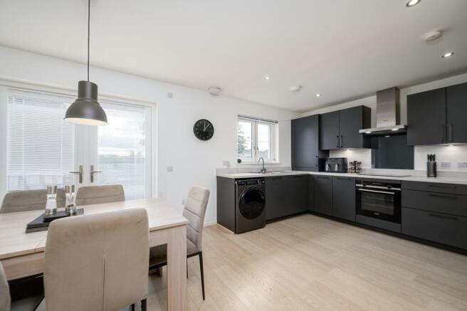 Kitchen/dining