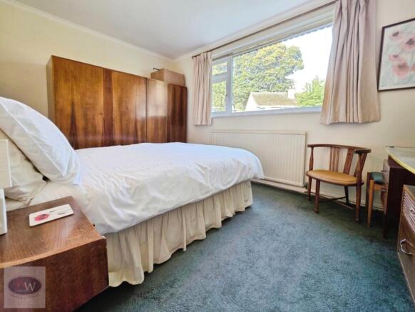 3 bed Detached Bungalow for sale Image 12