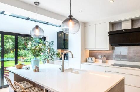 Wentworth Close, Archer Park, Middleton, Manchester, M24