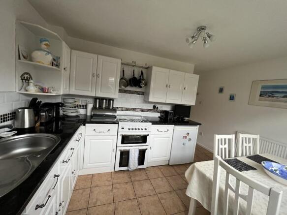 Kitchen 2