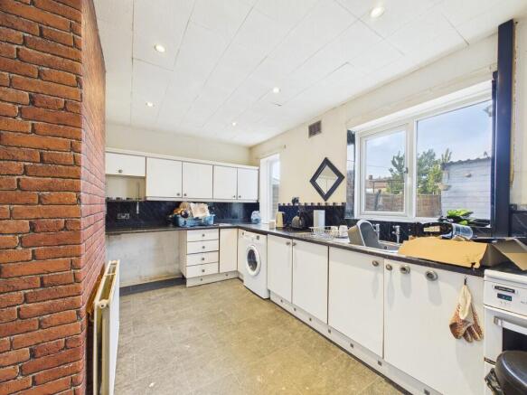 CAM01835G0-PR0406...