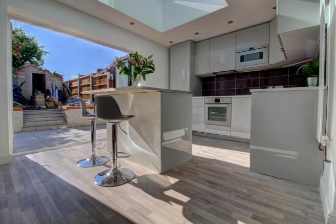 Kitchen1