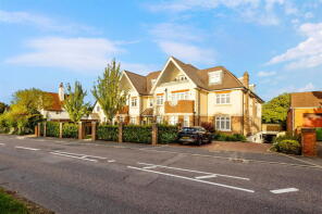 Flat 3, Landsdowne Court, Finch Lane, Bushey WD23 3DF
