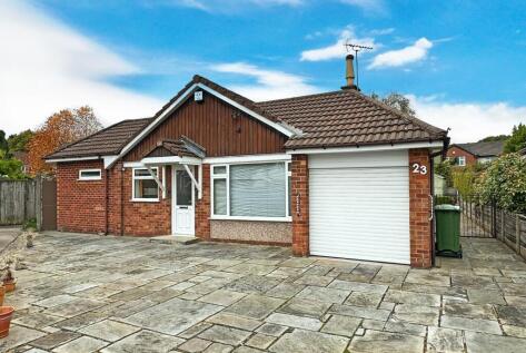 Finchale Drive, Hale