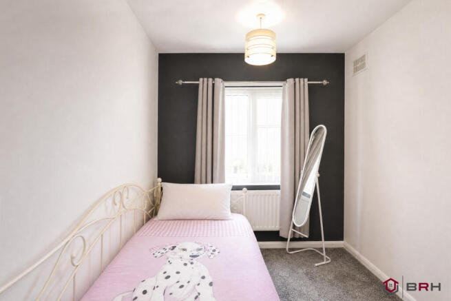 3 bed Semi-Detached for sale Image 8