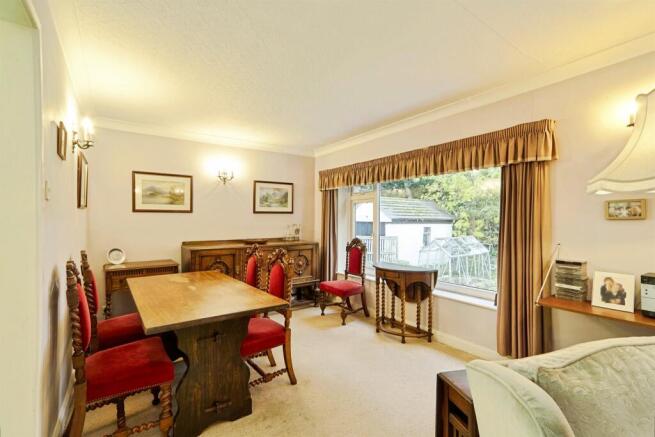3 bed Detached for sale Image 8