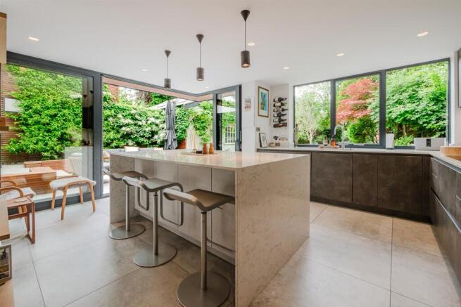 Dining Kitchen