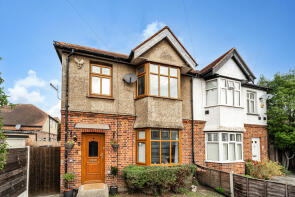 4, Helen Avenue, Feltham TW14 9LD