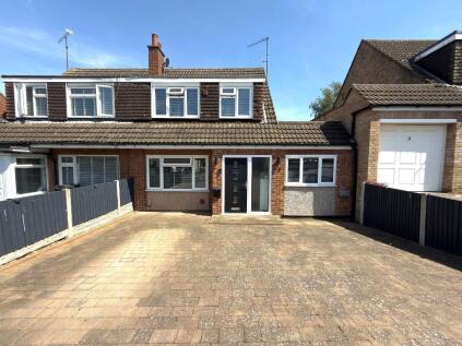 Butely Road, Luton, Bedfordshire, LU4 9HE