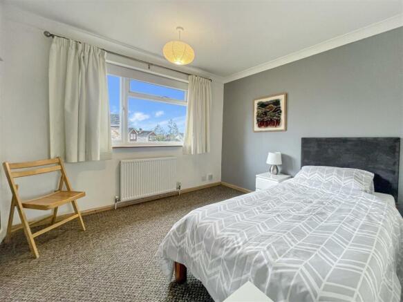Bedroom 2.jpg