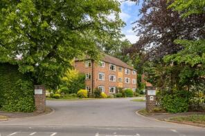 4, Trotsworth Court, Christchurch Road, Virginia Water GU25 4AG