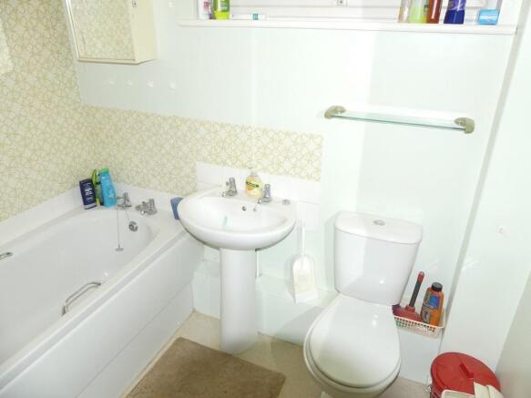 Photo 10