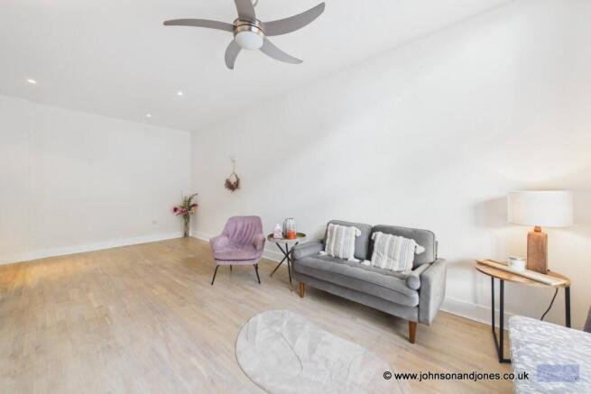 Guildford Street, Chertsey, Surrey photo 4