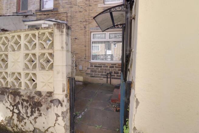 4 bed Terraced for sale Image 8