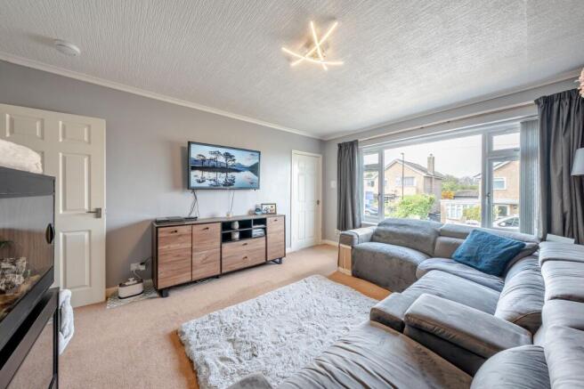 2 bed Semi-Detached Bungalow for sale Image 4
