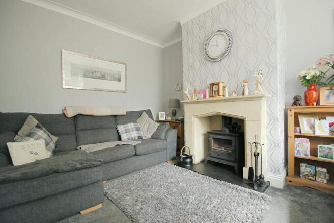 2 bed Terraced for sale Image 5