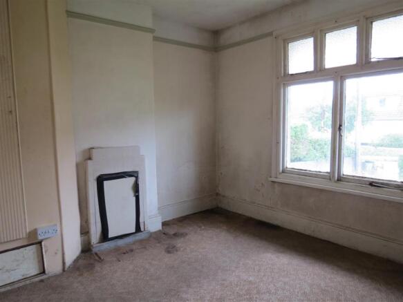 Bedroom:
