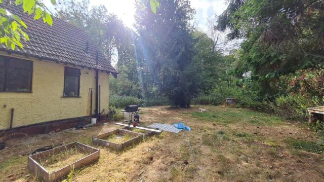 2 bed Bungalow to rent Image 11