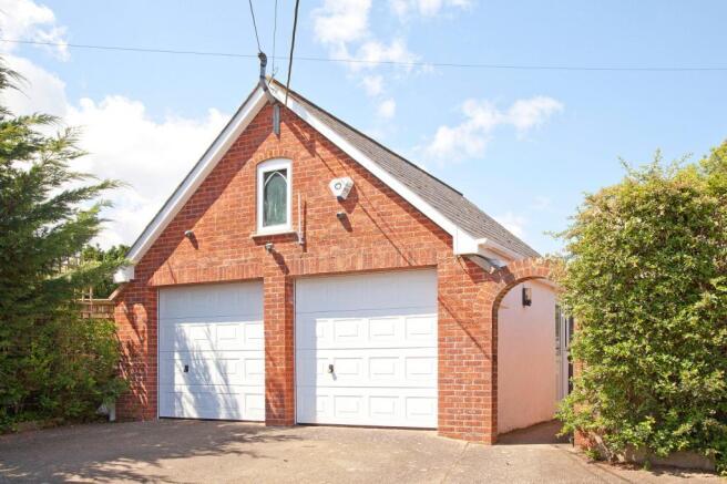 Double Garage
