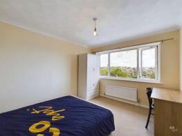 2, Barrow Hill, Brighton BN1 7FF