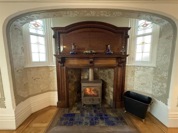 lounge fireplace.JPG
