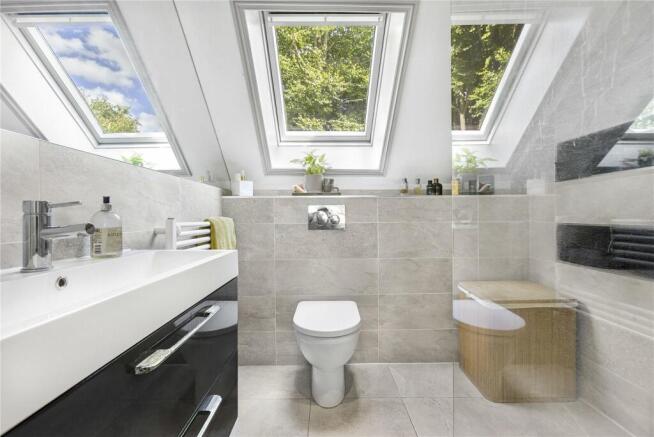 En-Suite To Master