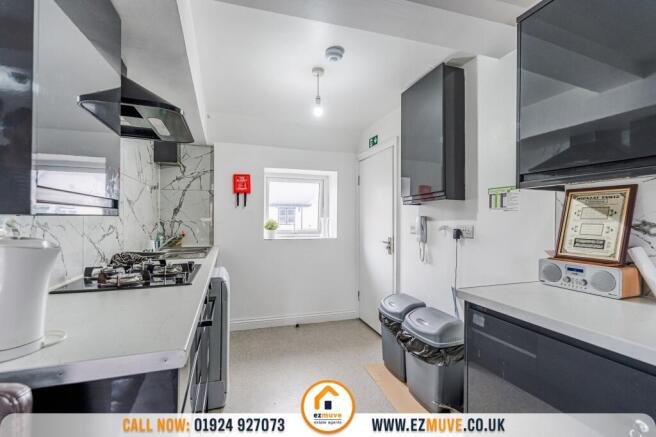 1 bed House Share to rent Image 4