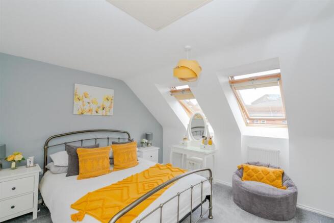 51, Water Reed Grove, Walsall, West Midlands, WS2 